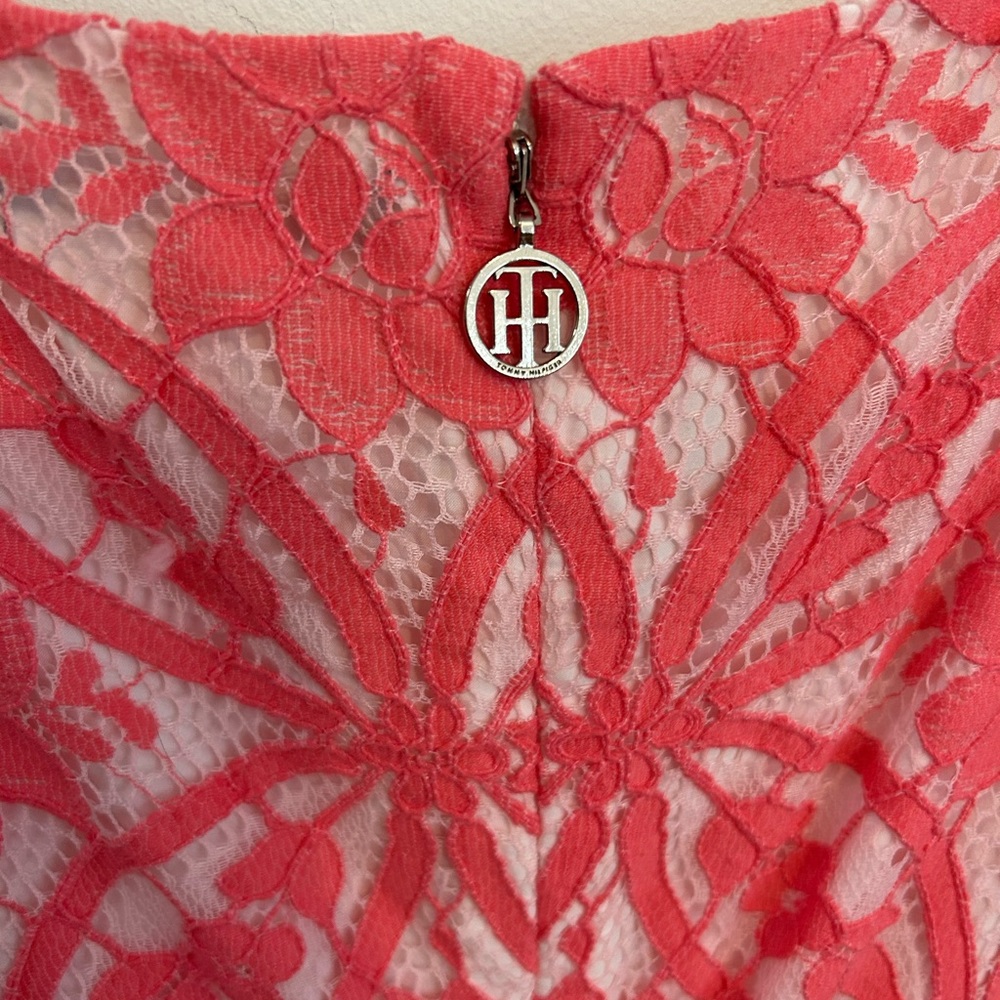 Tommy Hilfiger Coral Lace Sleeveless Dress, Size 2 - Picture 4 of 5